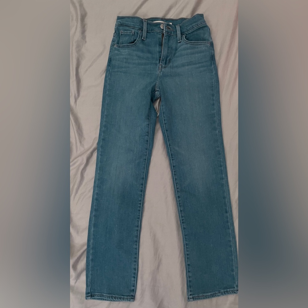 levi's 724 straight leg cropped jeans